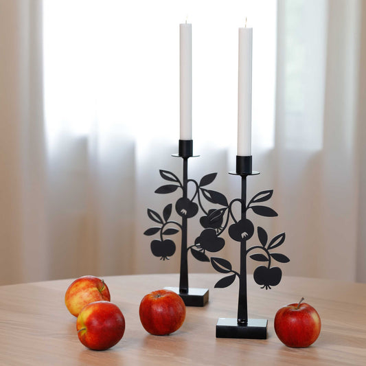 Bengt & Lotta Apple Tree Kerzenständer 29 cm schwarz
