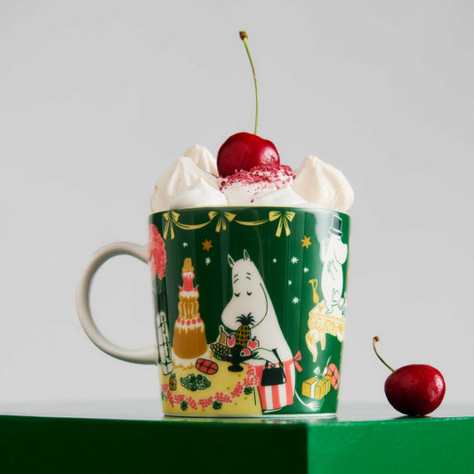 Moomin by Arabia Mumins Gift of Love Tasse  0,3 l weihnachtsgrün, creme