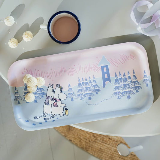 Muurla Mumins Frosttag Tablett 22x43 cm rosa, blau