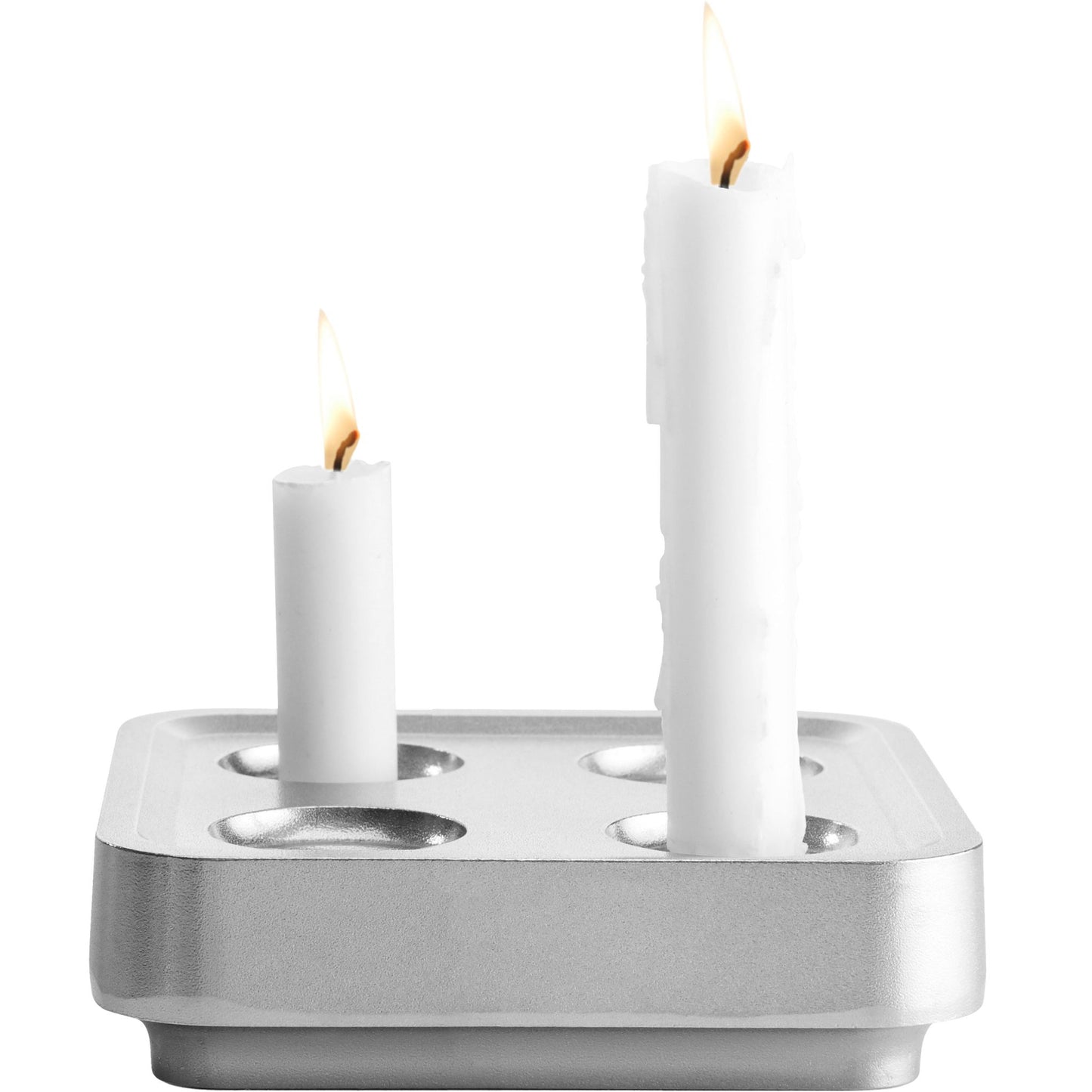 Born in Sweden Stumpastaken Fyran Kerzenständer für 4 Kerzen 16x16 cm recyceltes Aluminium