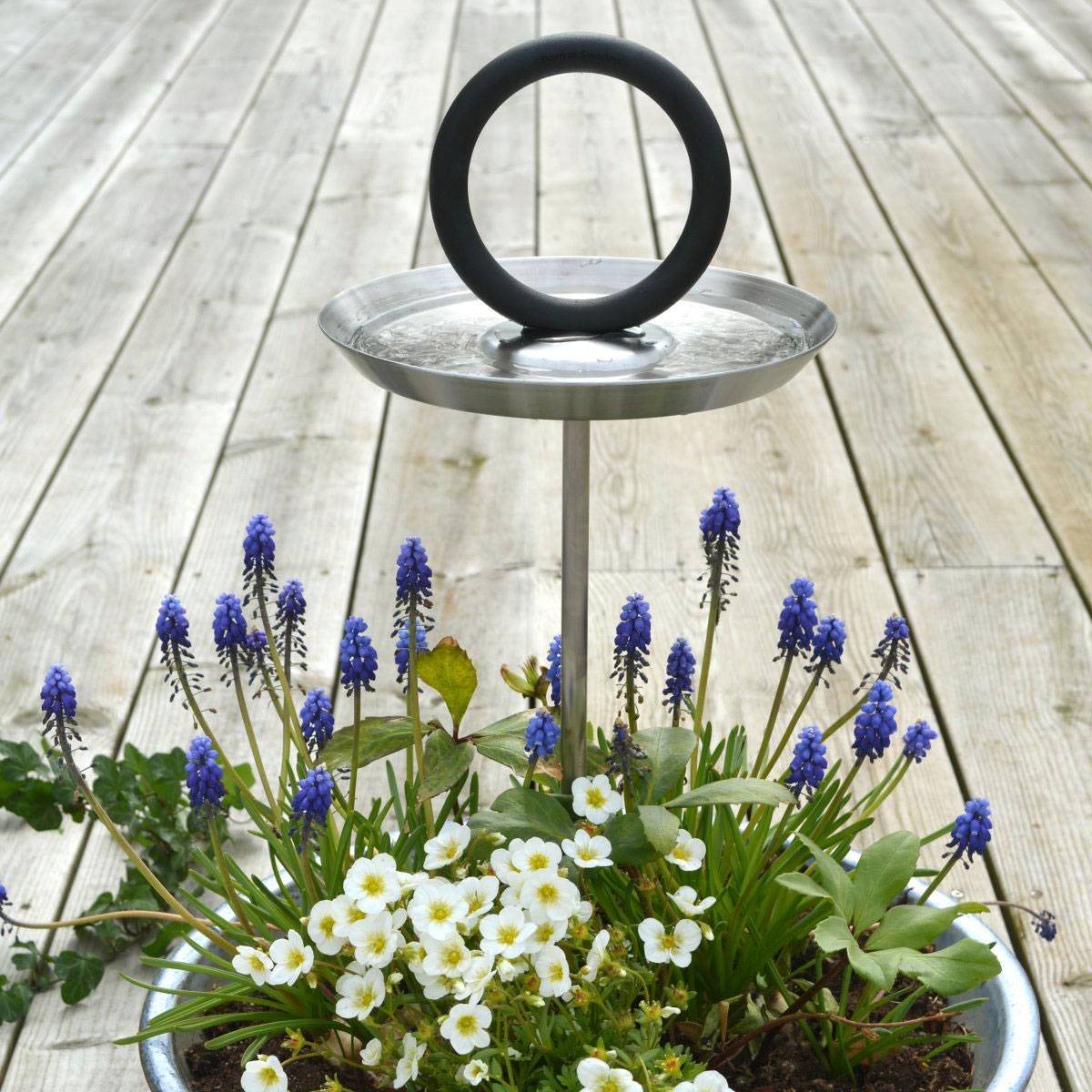 Born in Sweden Bird Bath & Bird Feeder – Sculptural Garden Decor, 60 cm