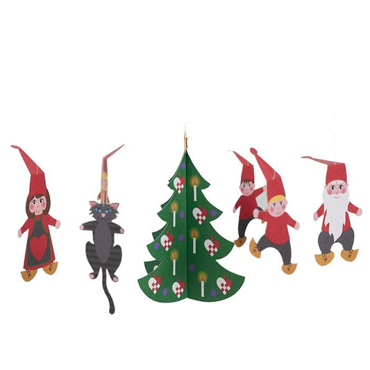 Flensted Mobiles Nisse Familie Karton 25x40 cm grün, rot