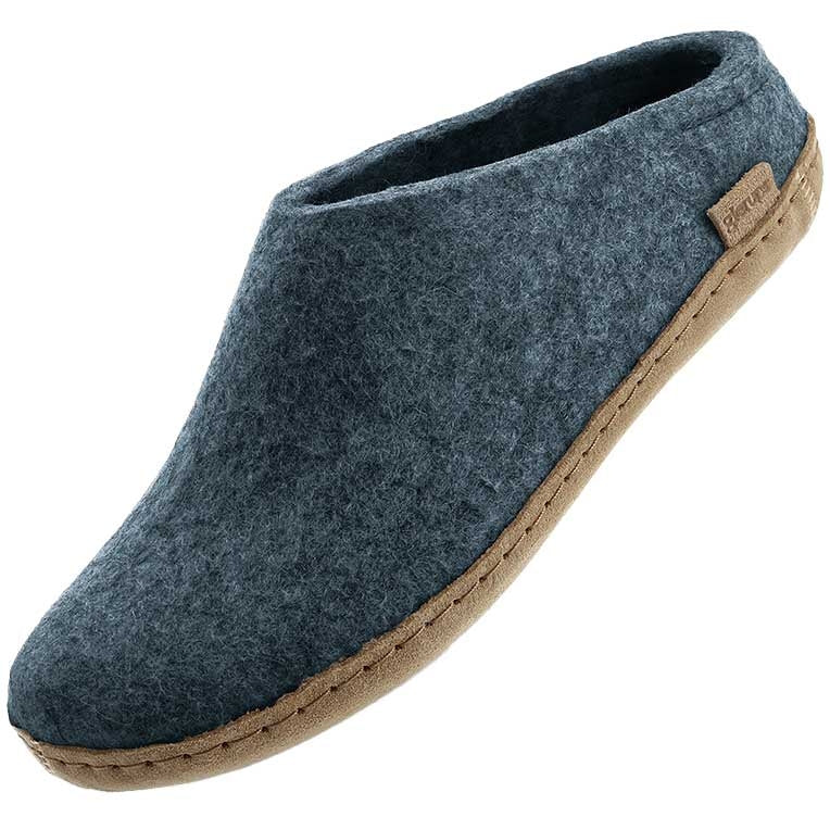 Glerups Pantoffel Modell B mit Ledersohle – Dein natürlicher Hüttenschuh aus Gotland-Woll