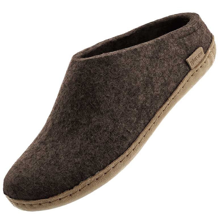 Glerups Pantoffel Modell B mit Ledersohle – Dein natürlicher Hüttenschuh aus Gotland-Woll