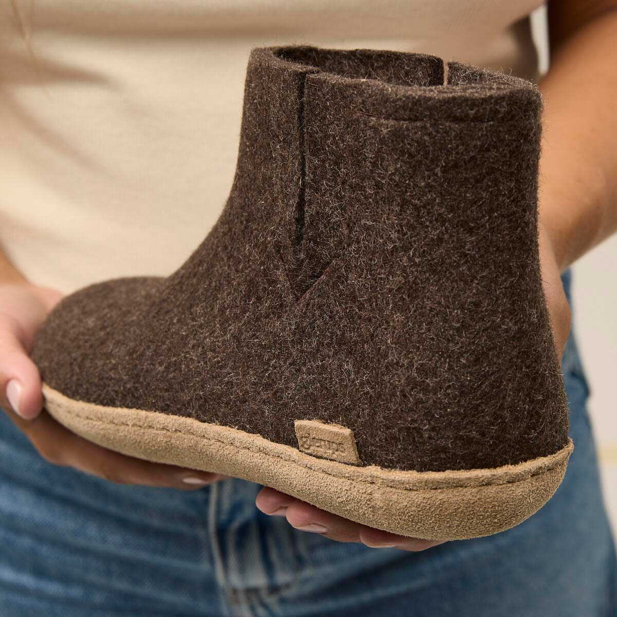 Glerups Stiefel Modell G mit Ledersohle - Dein natürlicher Hüttenschuh aus Gotland-Wolle