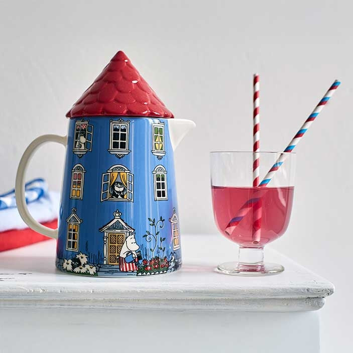 Moomin by Arabia Mumins Haus Krug 1 l blau, mehrfarbig