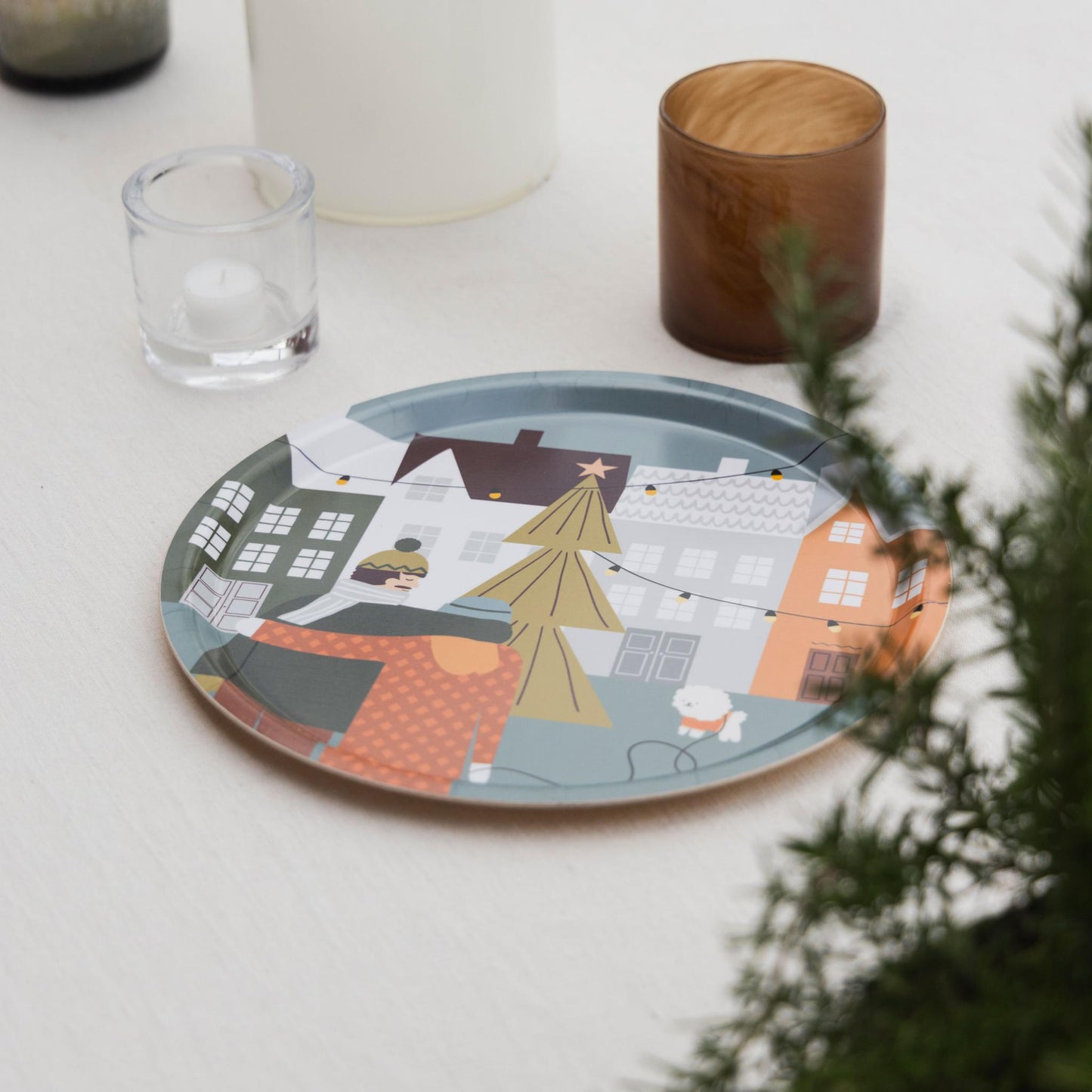 Spira of Sweden Kompisbricka Winter Tablett Ø 31 cm grau, braun, weiß
