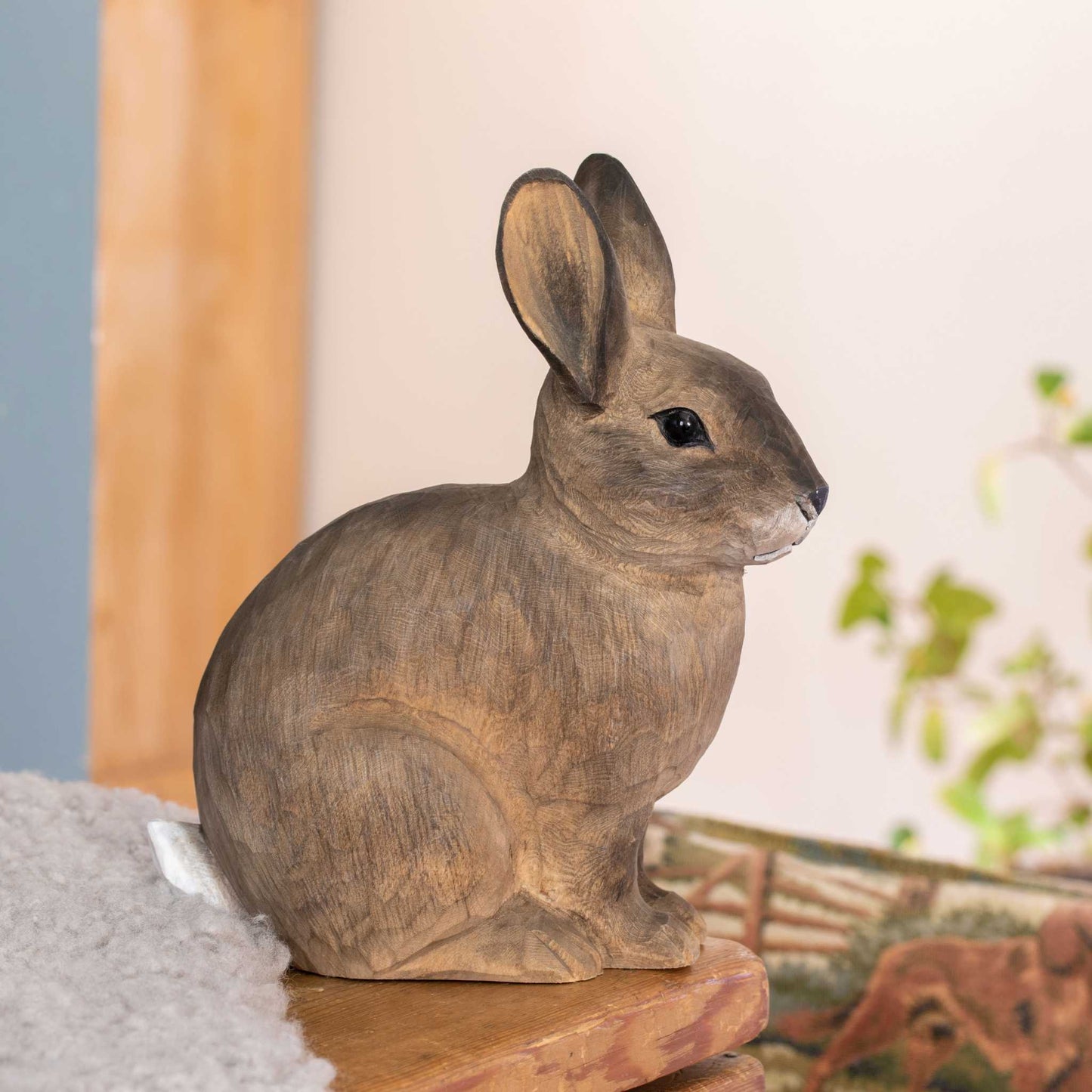 Wildlife Garden DecoAnimal Europäisches Kaninchen handgeschnitzt