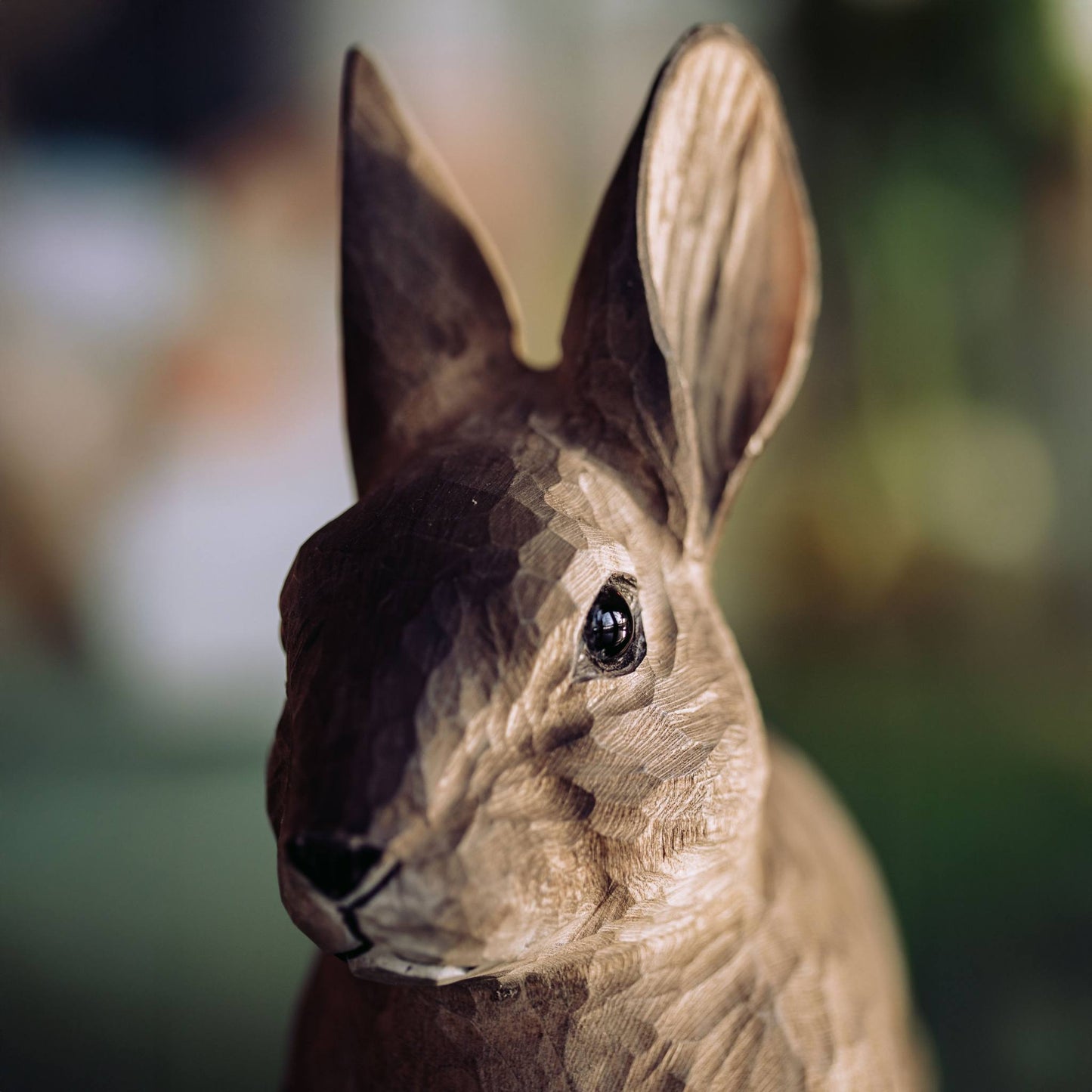 Wildlife Garden DecoAnimal Europäisches Kaninchen handgeschnitzt