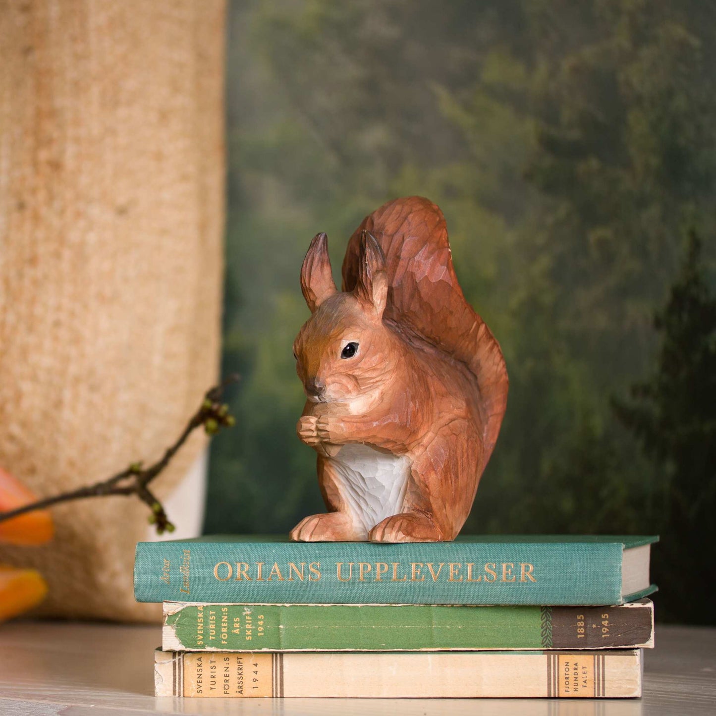 Wildlife Garden DecoAnimal Rotes Eichhörnchen handgeschnitzt