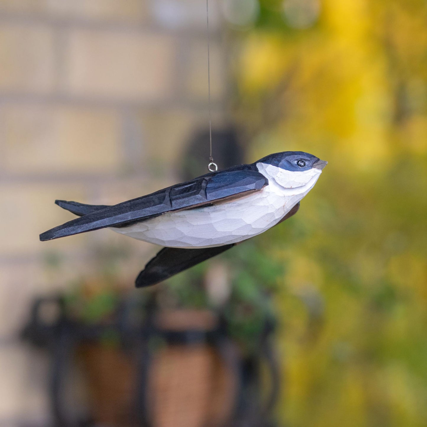 Wildlife Garden DecoBird Mehlschwalbe handgeschnitzt