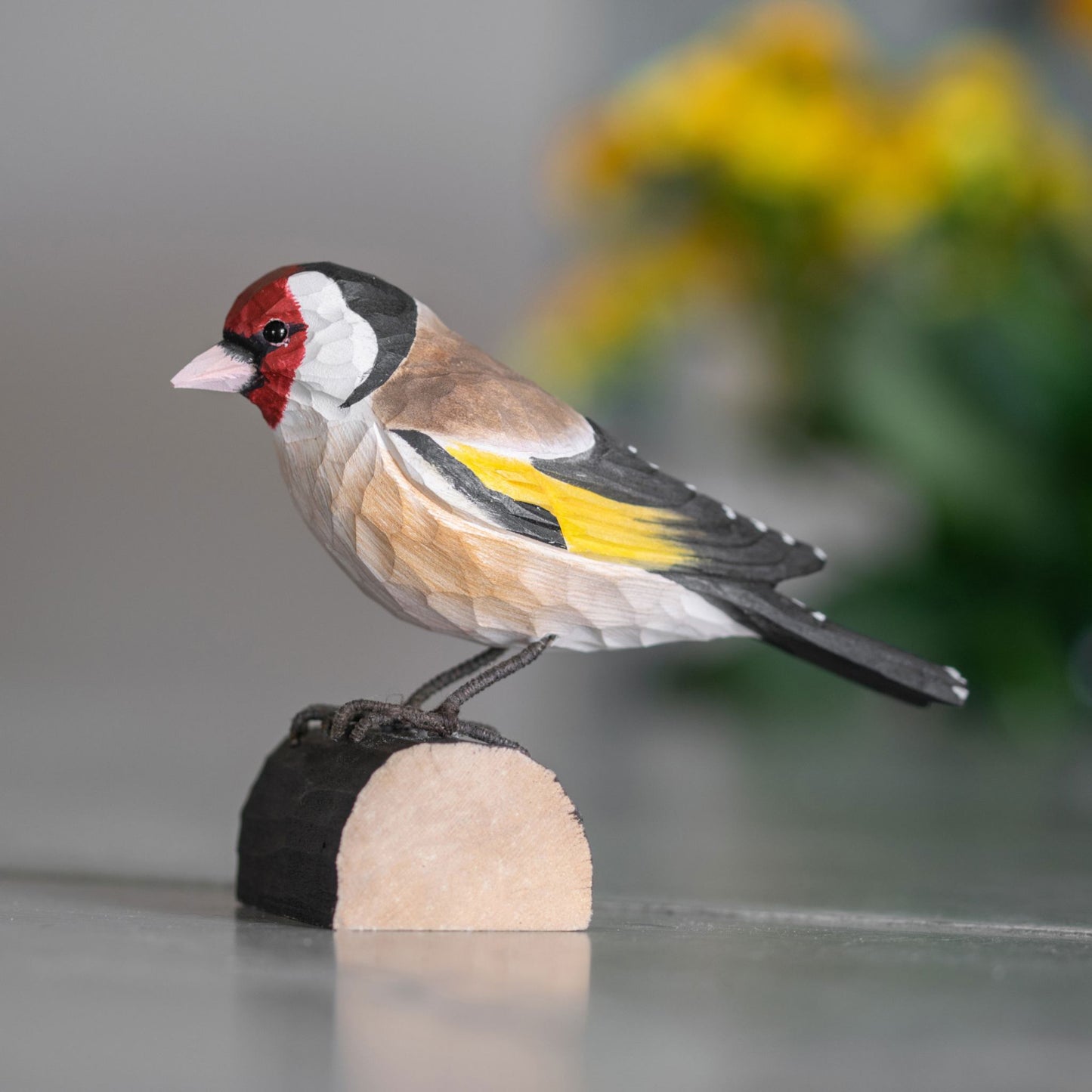 Wildlife Garden DecoBird Stieglitz handgeschnitzt