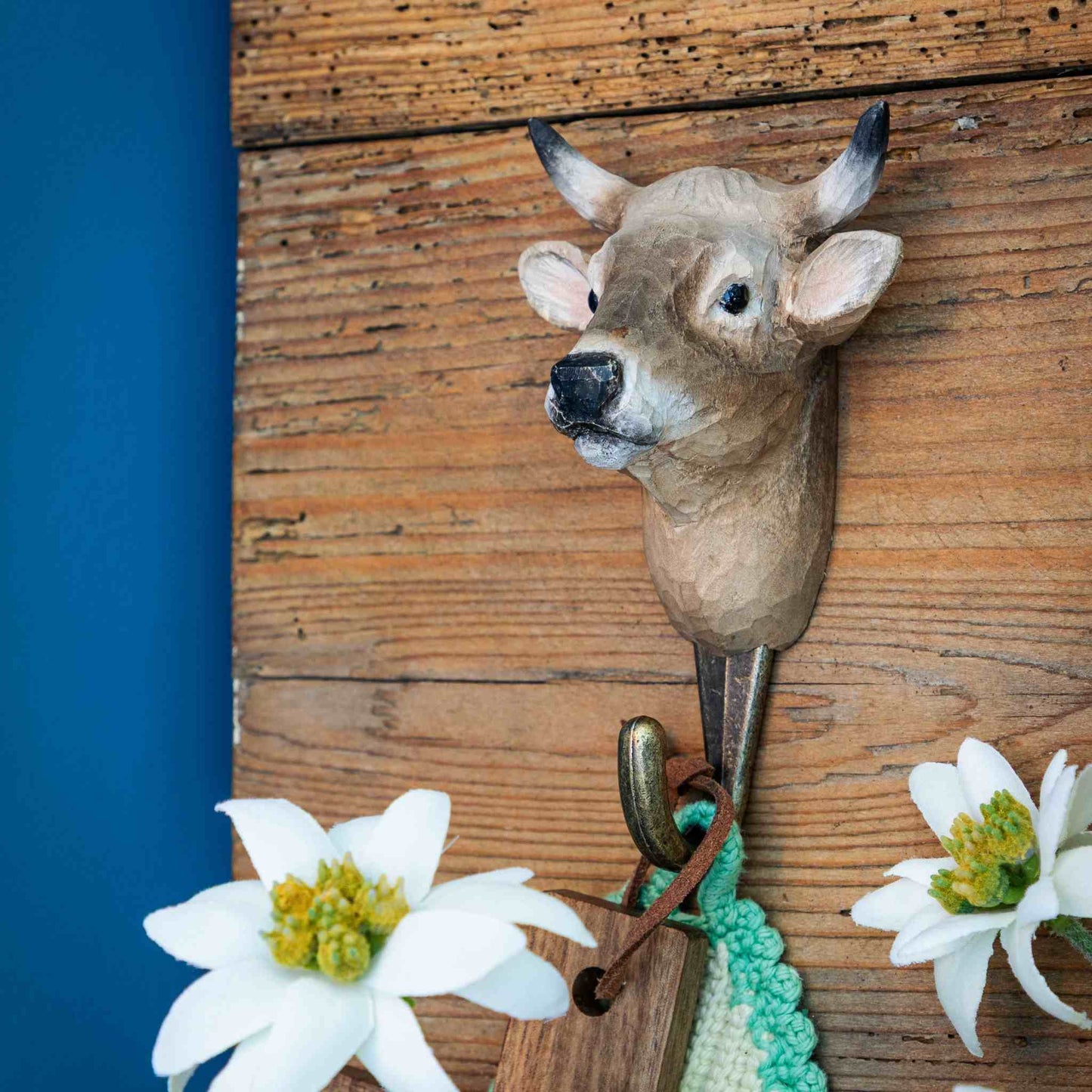 Wildlife Garden Decohook Wall Hook Alpine Cow (hand-carved)