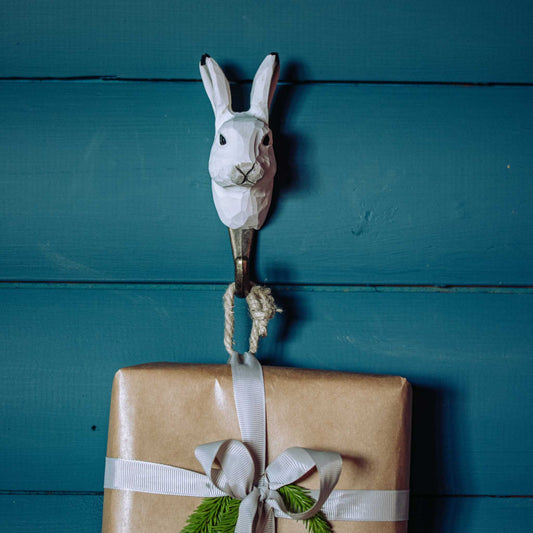Wildlife Garden Decohook Wall Hook Arctic Hare (hand-carved)