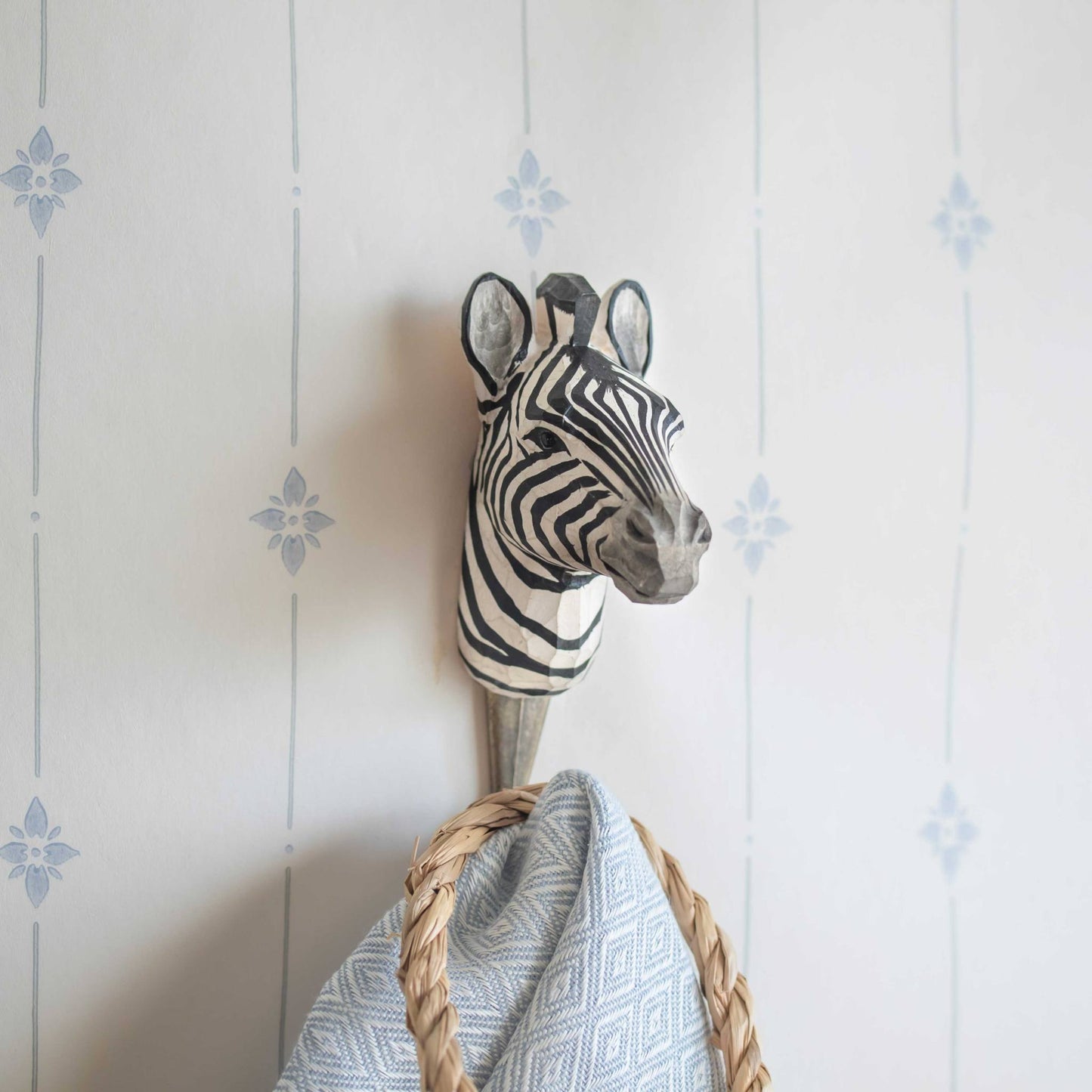 Wildlife Garden Decohook Wall Hook Zebra (hand-carved)